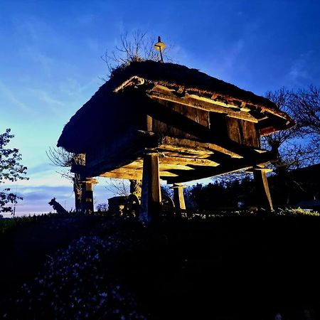 Casa Bouza Guest House Becerreá Екстериор снимка