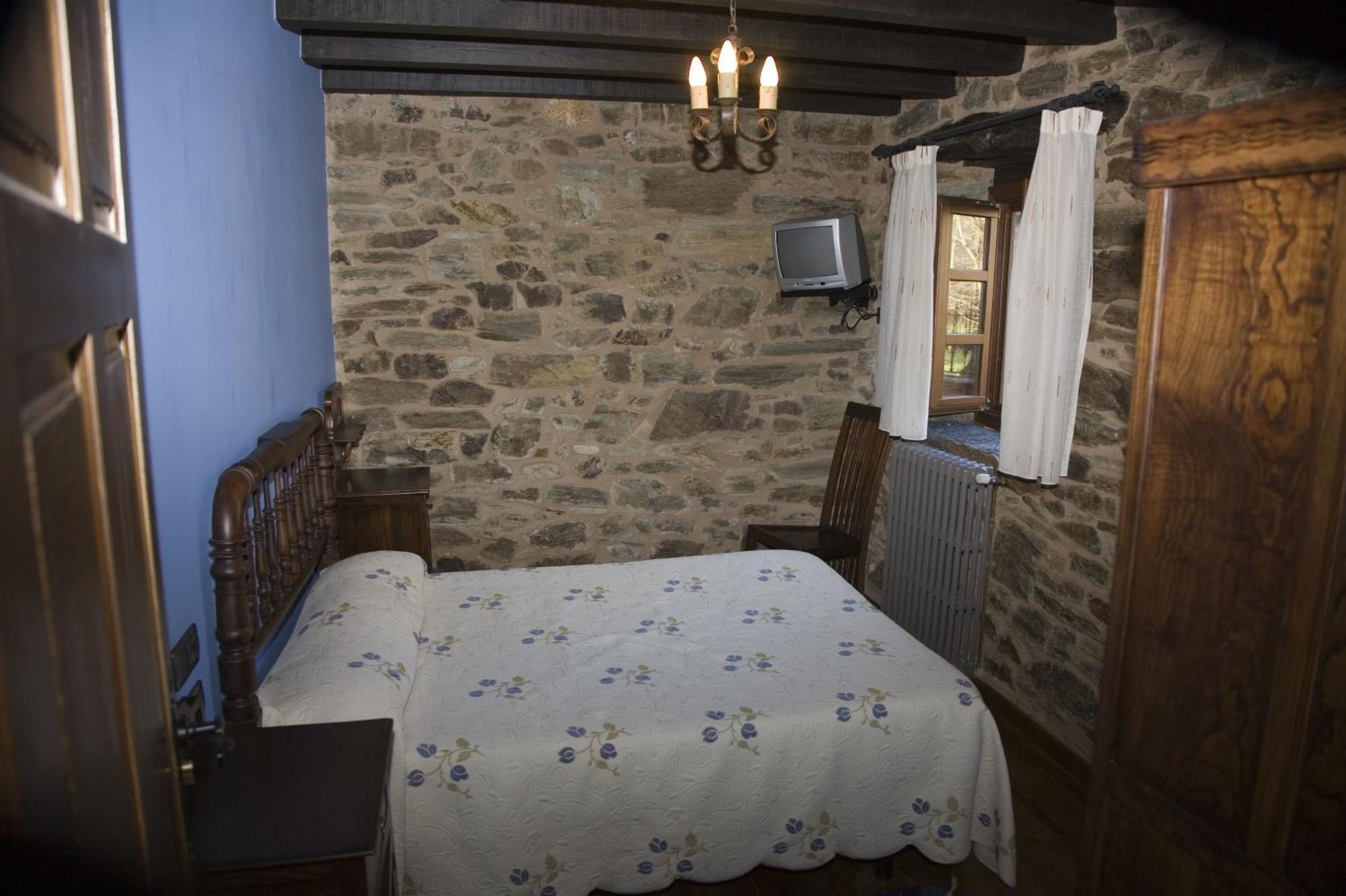 Casa Bouza Guest House Becerreá Стая снимка