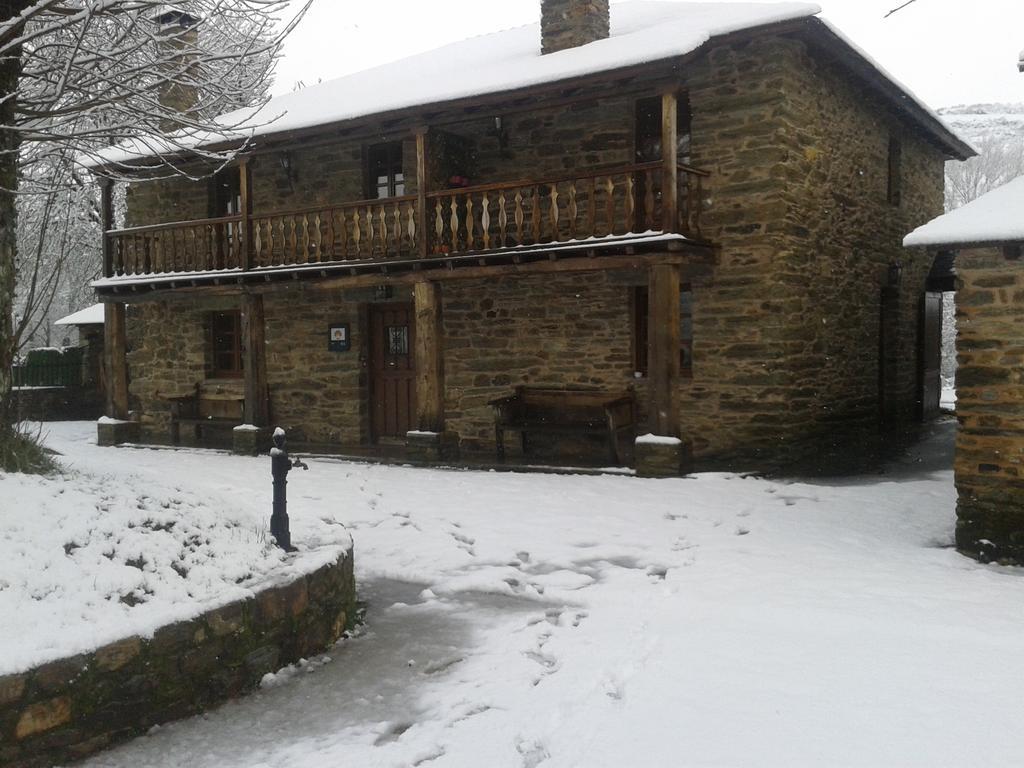 Casa Bouza Guest House Becerreá Екстериор снимка