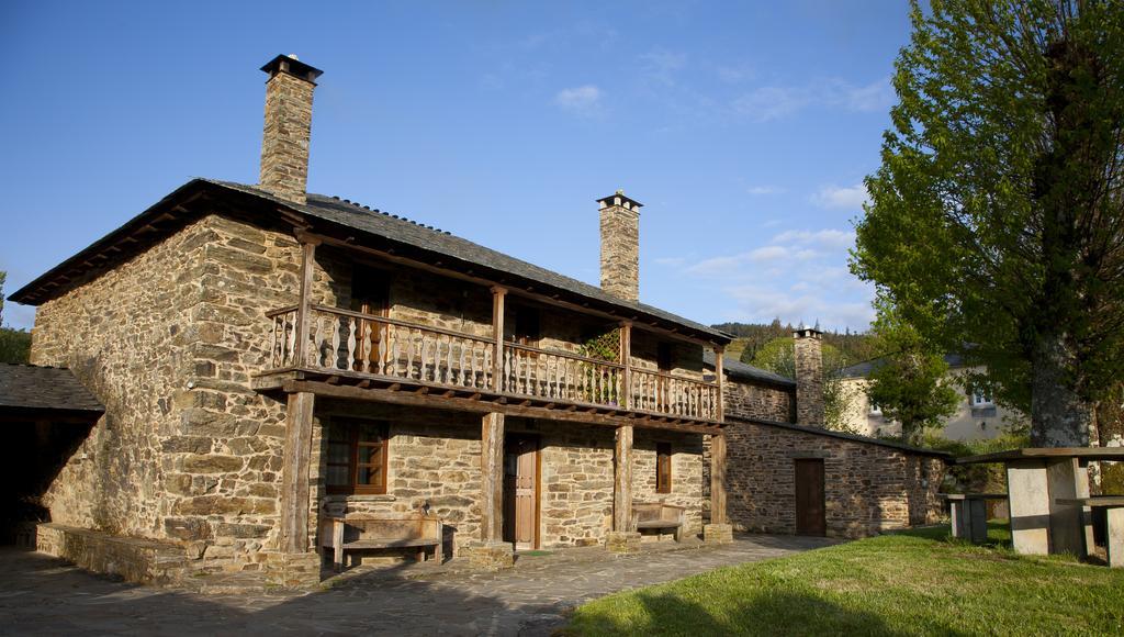 Casa Bouza Guest House Becerreá Екстериор снимка