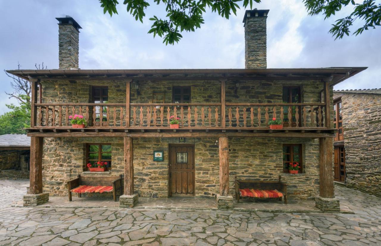 Casa Bouza Guest House Becerreá Екстериор снимка