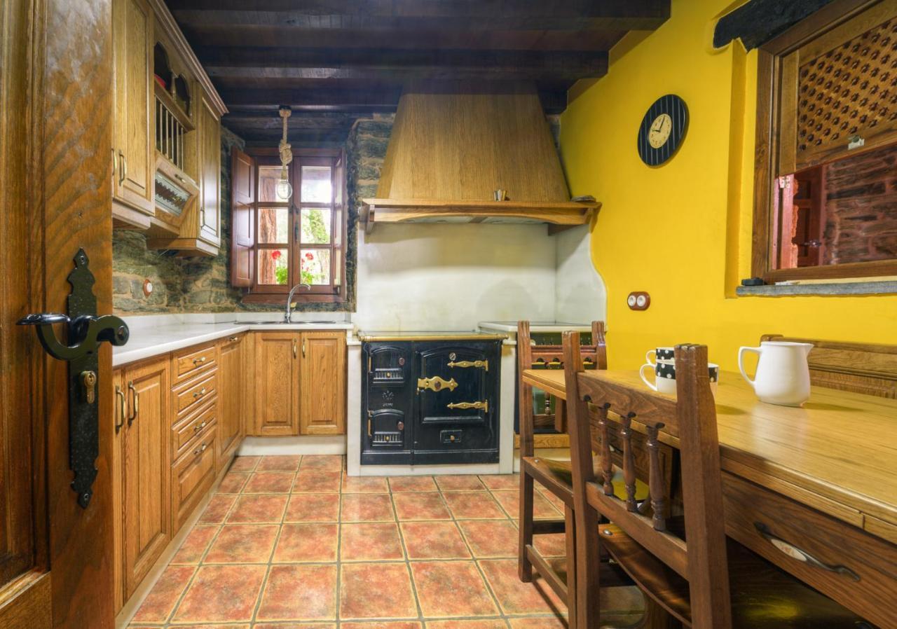 Casa Bouza Guest House Becerreá Екстериор снимка